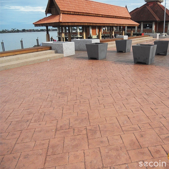 Ashler cut slate pattern